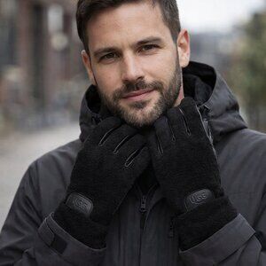 UGG Men's Classic Black Sherpa Gloves
